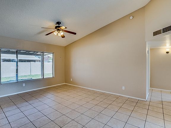 2nd image of 7238 W Medlock Dr