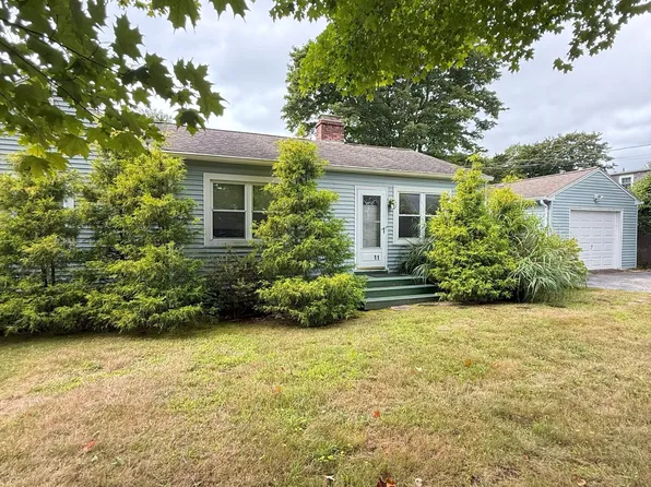 11 Meadowbrook Lane, Stonington, CT 06355