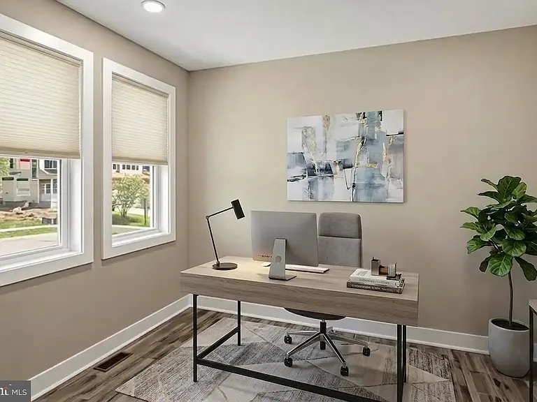 Office / Dining room