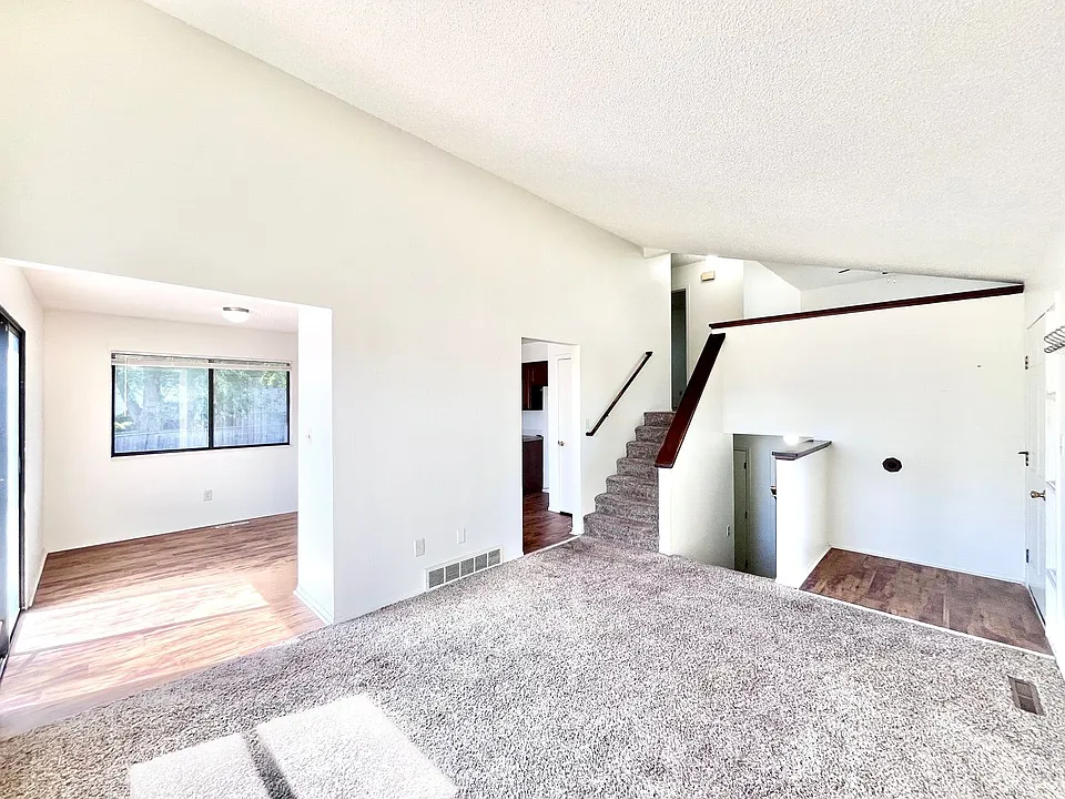 706 22nd St SW
