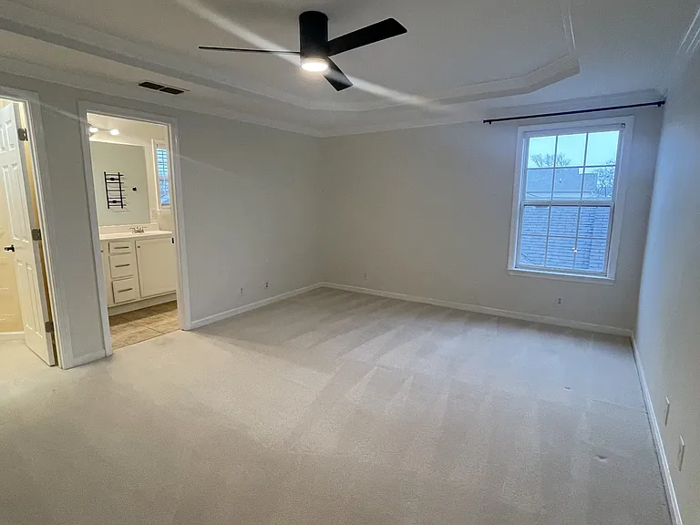 2133 Cason Ln — Photo 9