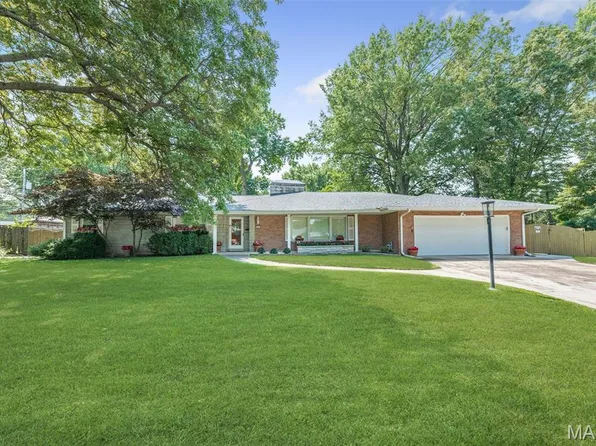 43 Terrace Ln, Granite City, IL 62040