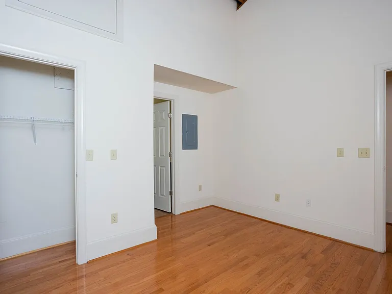 10 S Randolph St #10H — Photo 10