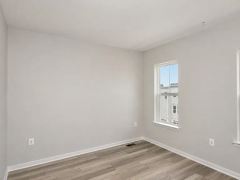 42126 Hazel Grove Ter — Photo 26