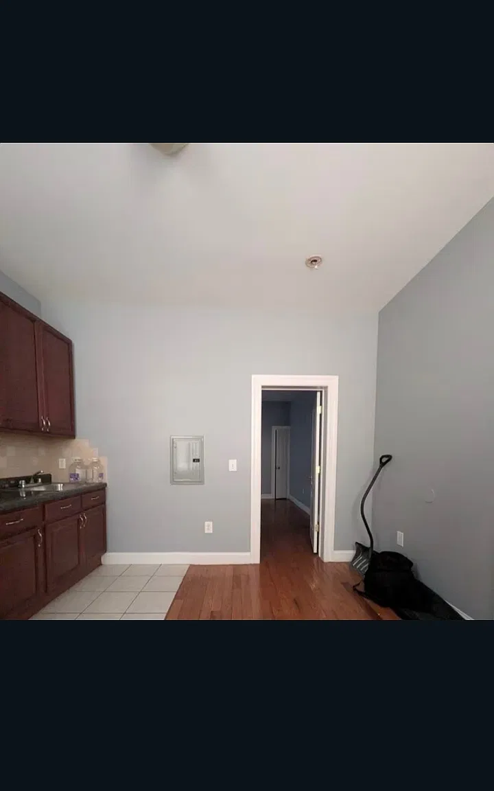 Studio, $1,625 — Photo 2