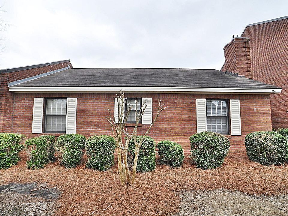 2nd image of 1 Canterbury Pl