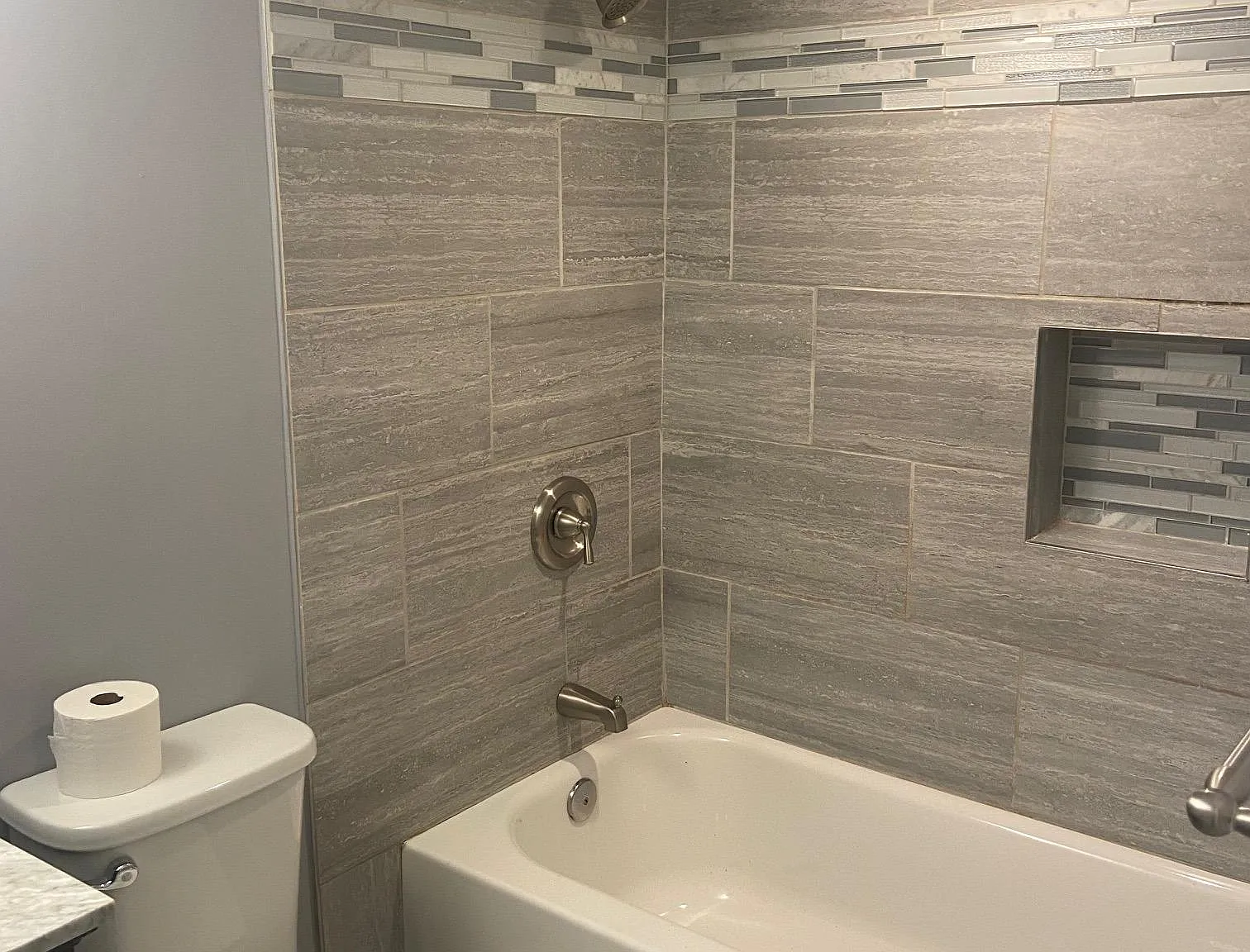 2 bed, 750 sqft, $1,500 — Photo 4