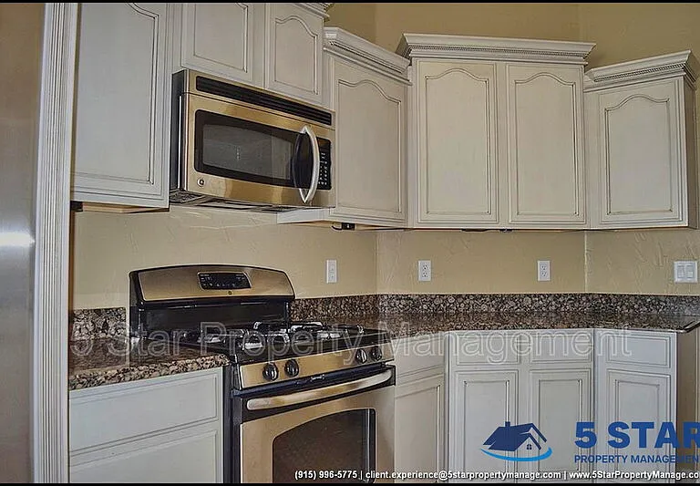 14016 Rainbow Point Dr — Photo 24