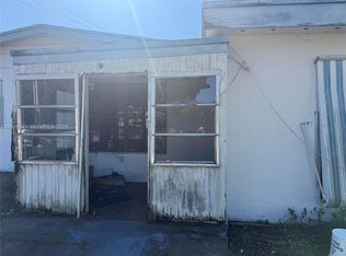 Playland Village Sec 2, Davie, FL 33314