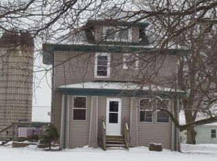 W6434 Cemetery Rd, Van Dyne, WI 54979