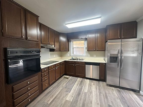 4th image of 101 Pinedale Dr