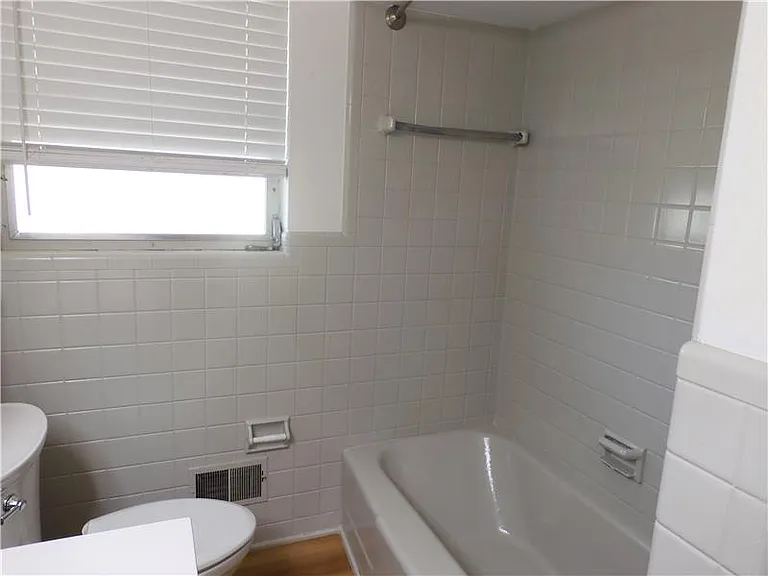 303 Birchwood Dr — Photo 26
