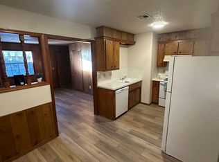 621 E 13th St #C, Bartlesville, OK 74003