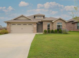 2141 Clark Ct, Joplin, MO 64804