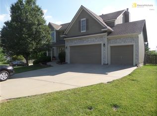 15320 S Gallery St, Olathe, KS 66062