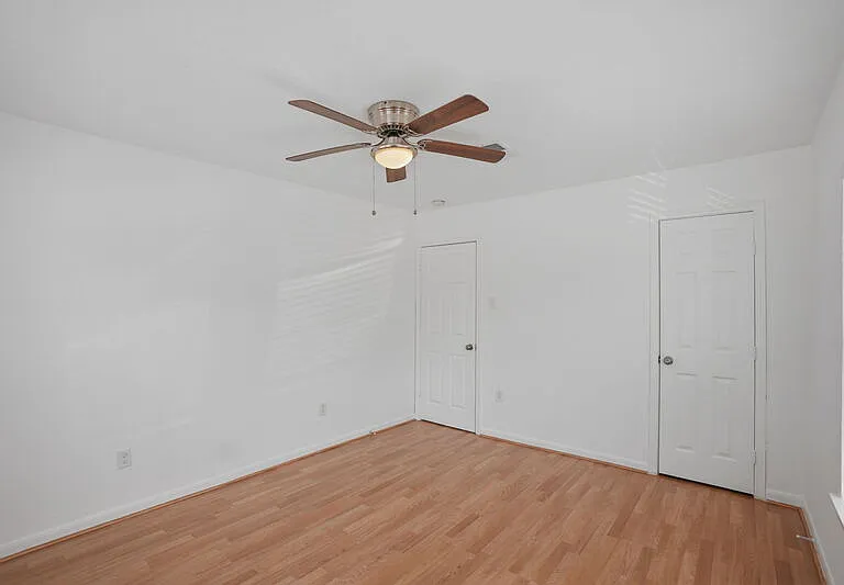 5315 Bell St — Photo 10
