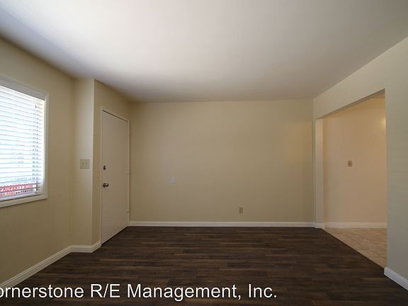 3rd image of 209 Oberlin Ave