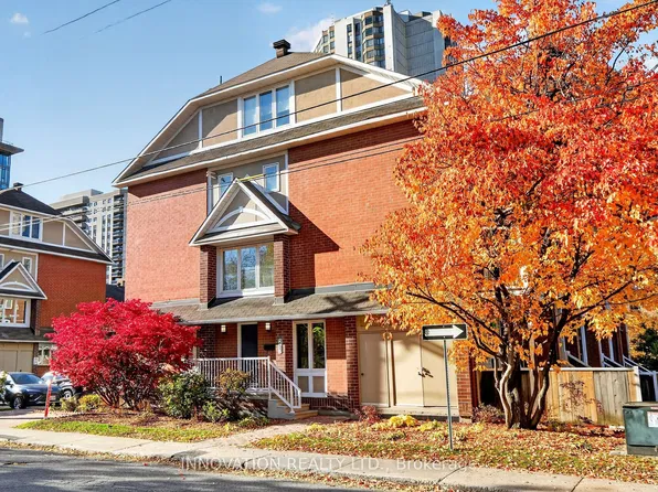 283 Nepean St #283, Ottawa, ON K1R 5G2