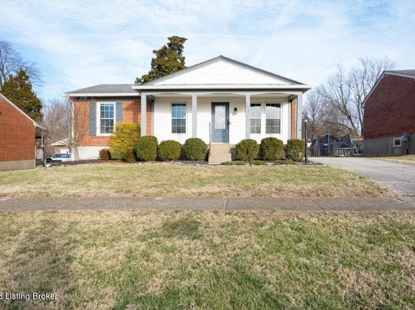 11613 Chasewood Ct, Louisville, KY 40229