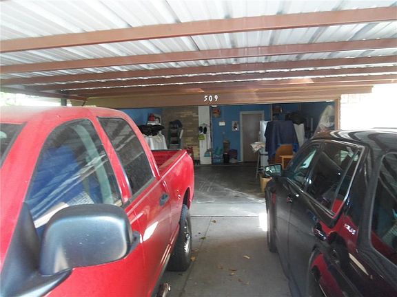 2nd image of 509 E Kearney St
