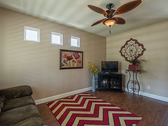 4th image of 3440 Seasons Park Dr