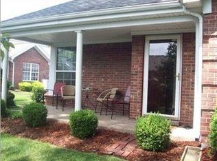 10530 Eagle Pines Ln, Louisville, KY 40223