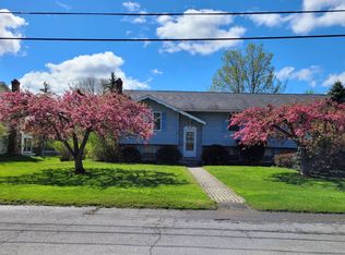112 Crabapple Ln, Cobleskill, NY 12043