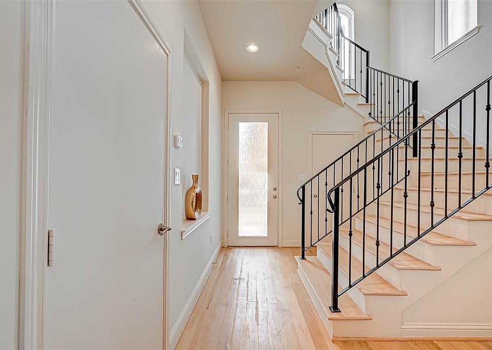 1st image of 1844 Colquitt St