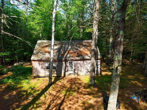 44 Dix Street, Bridgewater, NH 03222