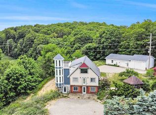 4599 River Rd N, Boyne Falls, MI 49713