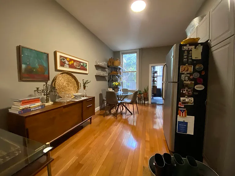 1072 Lorimer St #1L — Photo 2