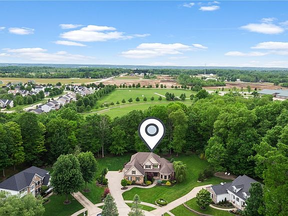 2nd image of 6424 Highland Green Dr