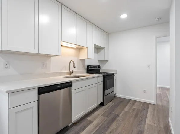 Alpha Buchanan South