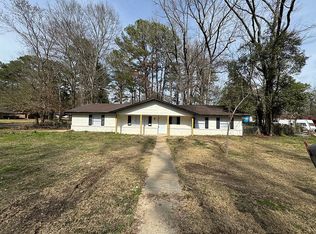 3084 Fleetwood Dr, Jackson, MS 39212