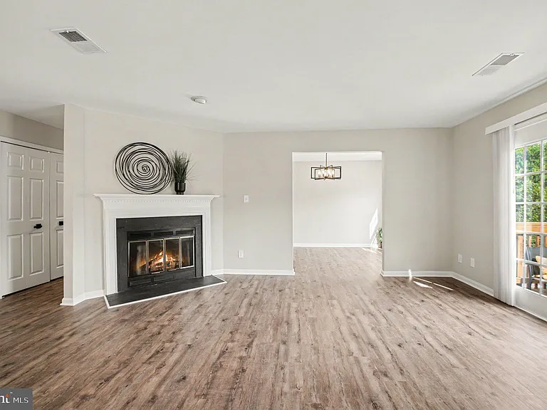 12554 Kempston Ln — Photo 6