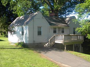 1622 Newfield Ave, Stamford, CT 06905