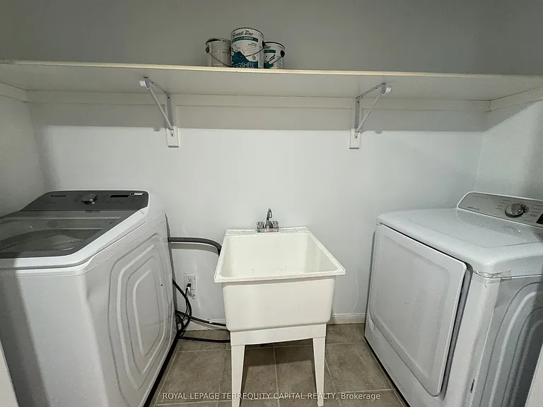 349 Edgehill Dr — Photo 21