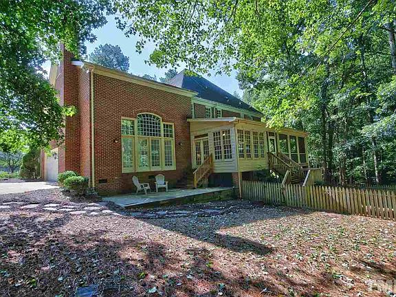 5th image of 5029 Hanna Ln