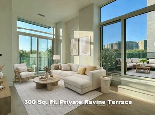 202 Burnhamthorpe Rd E #302, Mississauga, ON L5A3R8