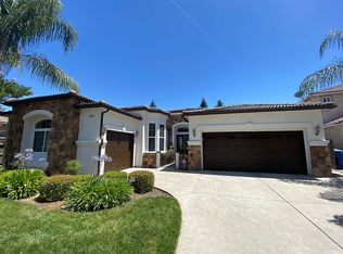 2737 E Omaha Ave, Fresno, CA 93720