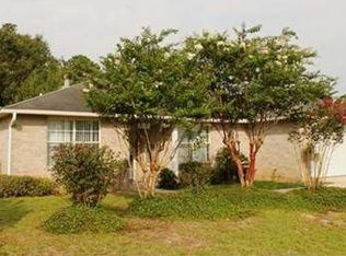 7075 Raburn Rd, Pensacola, FL 32526