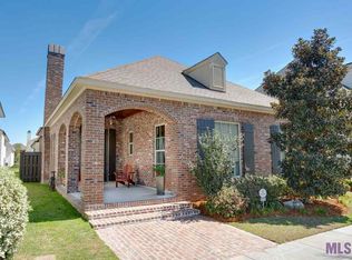 10723 Sweet Water Dr, Baton Rouge, LA 70810