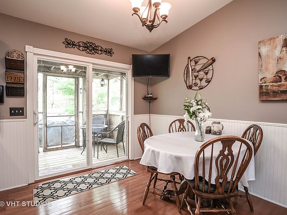 4th image of 23 Sheehan Dr