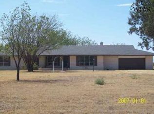 194 Armstrong Rd, Henrietta, TX 76365