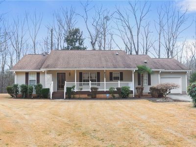 237 Deer Hollow Ln, Seneca, SC, 29678