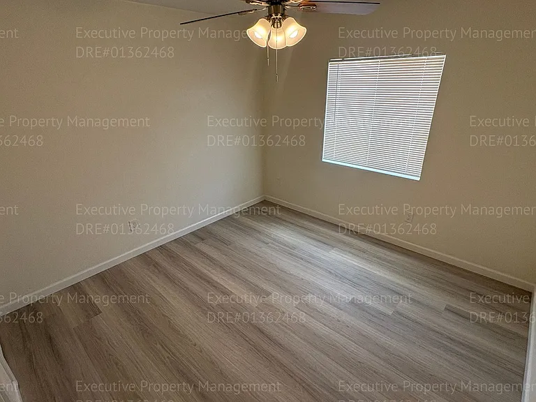 1928 Doolittle Ave — Photo 15