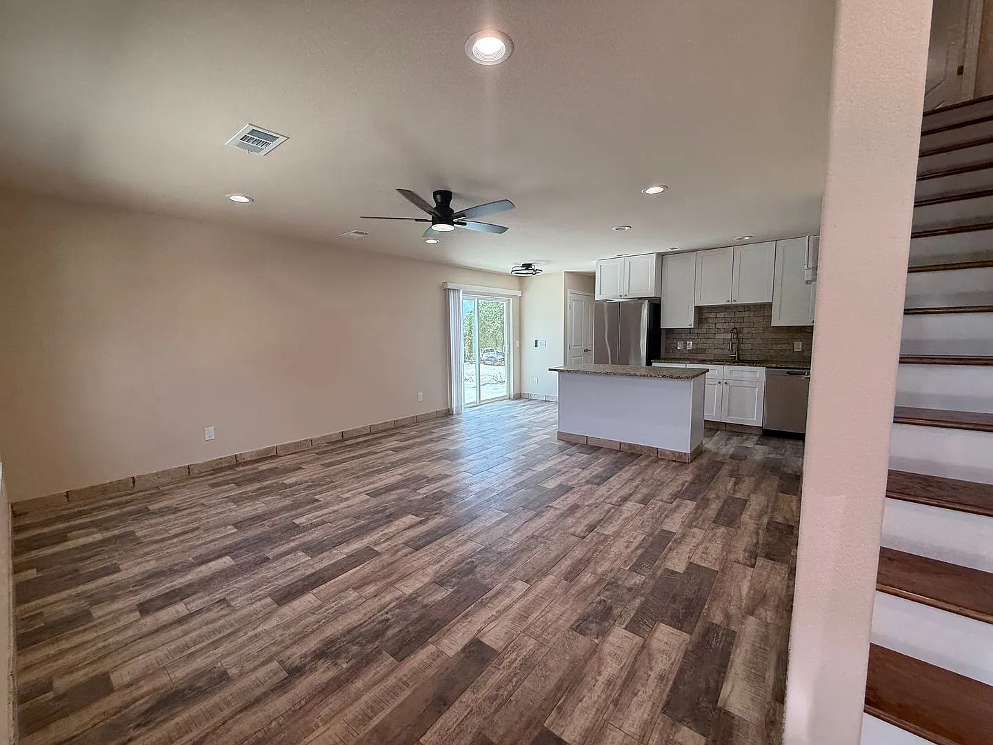 Makayla Dr - 1008-1014 — Photo 3
