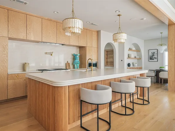 11947 Quincy Ln, Dallas, TX 75230