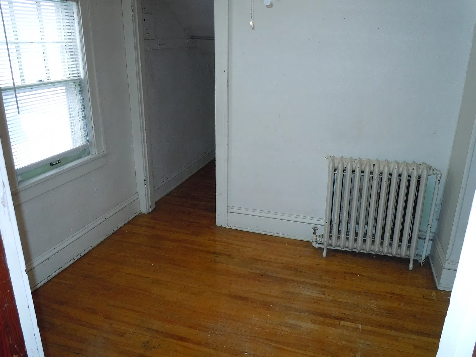 5 bed, $2,500 — Photo 4