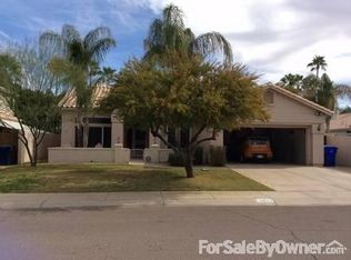 1071 N Redrock St, Gilbert, AZ 85234